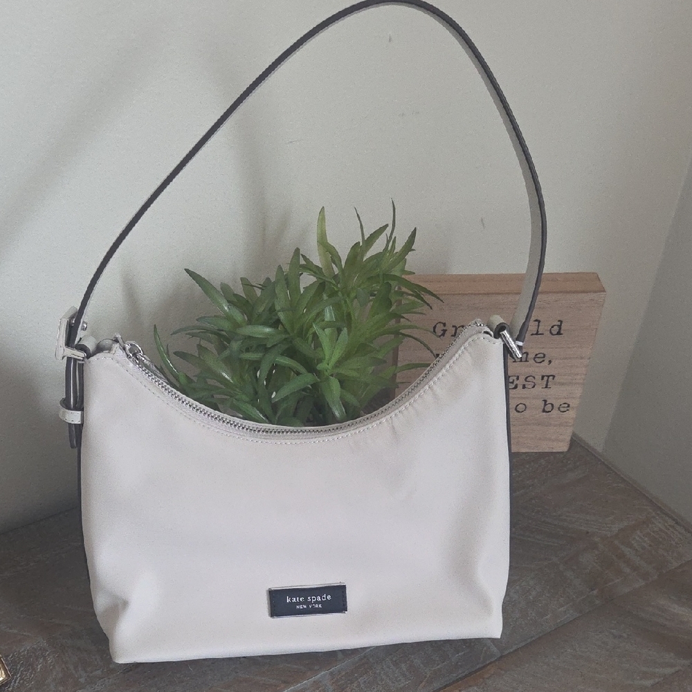 Kate Spade Off-White Shoulder Bag